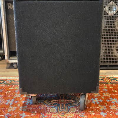 SWR Workingman 200W 1x15" Bass Combo Black Carpet image 8