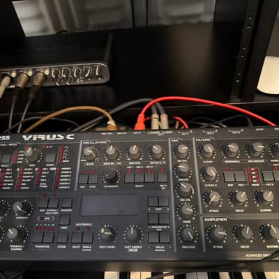 Access Virus C Desktop Digital Synthesizer 2002 - Black image 2