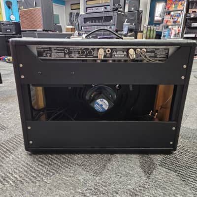 Fender '64 Custom Hand-wired Deluxe Reverb-Amp 2-Channel 20-Watt 1x12" Guitar Combo 2023 - Black image 7