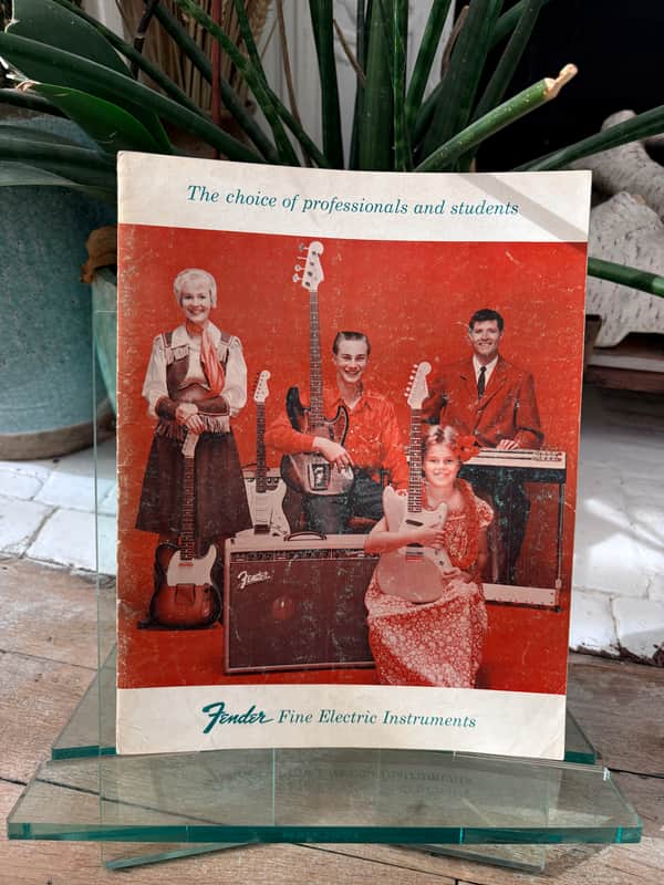 1960-1961 Fender Full Line Catalog Jazzmaster Telecaster Esquire Stratocaster Pre CbS vintage Case Candy collector image 1