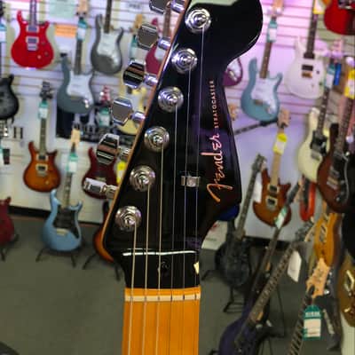 Fender 2021 75th Anniversary American Ultra Luxe Strat, 2 Color Sunburst with Hardshell Case - Pre Owned image 14