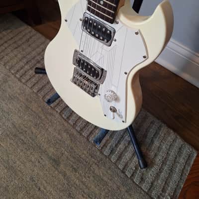 First Act Adam Levine Signature Model 222 2000s - White image 4