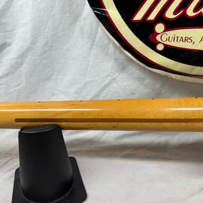 Fender Yngwie Malmsteen Signature Stratocaster Guitar with Case - signed! 1992 - Vintage White / Maple neck image 10
