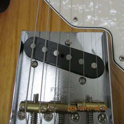 Fender Vintera II '60s Telecaster, Thinline, Maple Fretboard, 2025, 3-Color Sunburst, SD Hot Rail Neck Pickup, Fender Gigbag image 17
