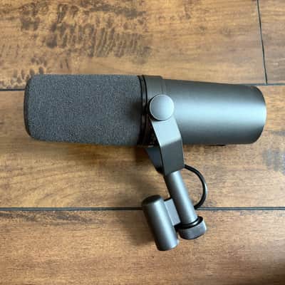 Shure SM7B Cardioid Dynamic Microphone SM 7B image 1
