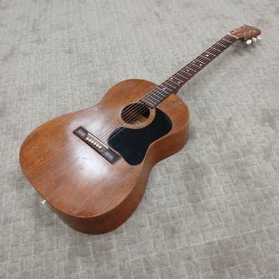 Vintage 1961 Favilla F-5 w/ Original Soft Shell Case image 1