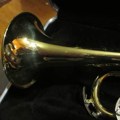 Conn 22b 1962-63 - brass image 5