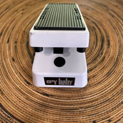 Dunlop CBM105Q Cry Baby Mini Bass Wah | Reverb