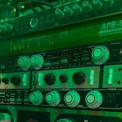 McDSP APB-8 8 Channel Thunderbolt DSP Processor 2023 - Present - Green image 2