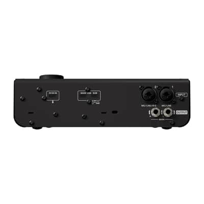 Yamaha URX22 4x2 USB-C Audio Interface with 32-Bit 192 kHz and Touchscreen DSP (Black Finish) image 4