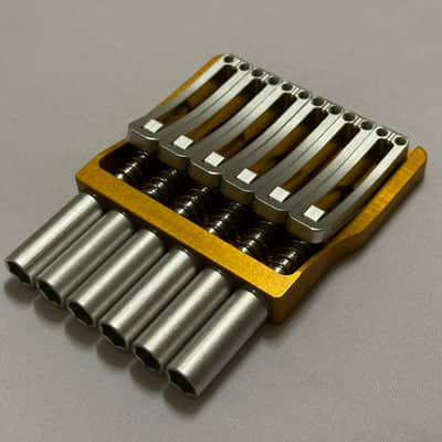 Rakhvari 6-String Hardtail - Silver/Gold image 4