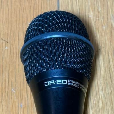 Roland DR-20 Hypercardiod Dynamic Professional Microphone w/ Clip, Excellent Condition image 2