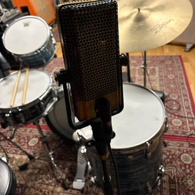 Melodium 42b Ribbon Microphone image 2