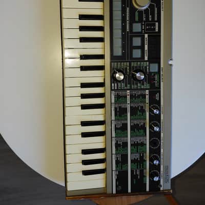 Korg MicroKORG 37-Key Synthesizer/Vocoder 2002 - 2019 - Silver