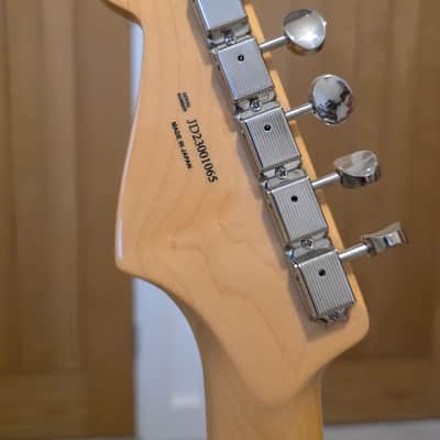 Fender MIJ Traditional 60s Stratocaster 2023 - Aged Dakota Red image 7