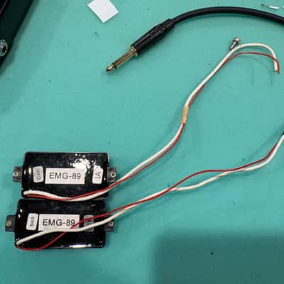 EMG 89 - Black [Neck & Bridge] Set image 3