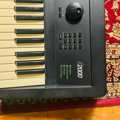 Kurzweil K2000 61-Key Digital Workstation Synthesizer 1990s - Black image 3