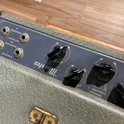 Gibson Maestro GA-45 1955 4x8” guitar/harp combo - Blue/Cream image 8