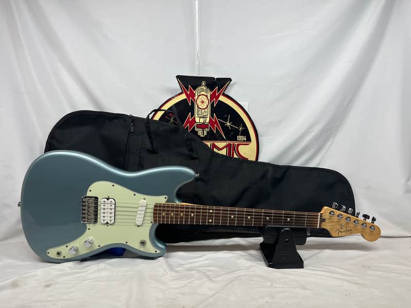 Fender Player Duo-Sonic HS Electric Guitar with Gig Bag MIM - Made in Mexico - Ice Blue Metallic image 1