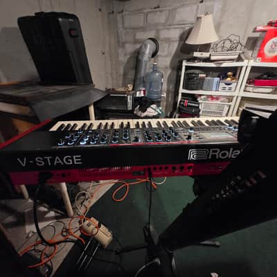 Roland V-Stage 88 Digital Stage Piano 2025 - Present - Black image 6