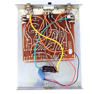 Electro-Harmonix Big Muff Pi V2 (Ram's Head) 1973 - 1977 - Silver image 2