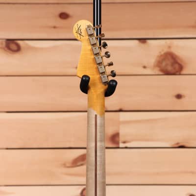 Fender Custom Shop Limited 1955 Stratocaster Relic - Wide Fade 2 Color Sunburst - CZ563358 image 10
