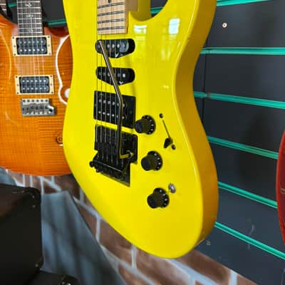 Fender Limited Edition HM Strat Frozen Yellow 2019 Electric Guitar image 4