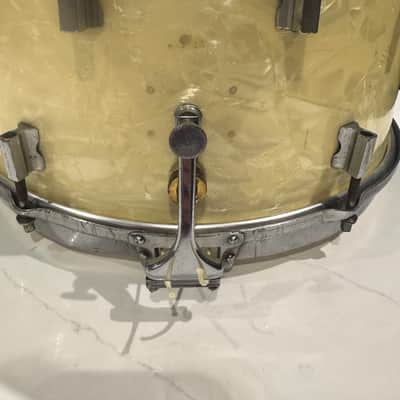 Frank Wolf Snare Drum 1930 - Yellow Pearl image 3