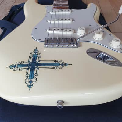 Fender Stratocaster Kenny Wayne Shepherd Cross Graphic Arctic White 2014 - MINT image 5