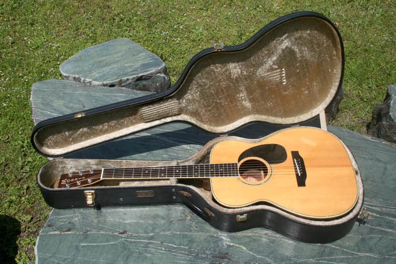 Morris F30 OOO size Guitar MIJ Circa 1980 Natural+ Hard Case image 1