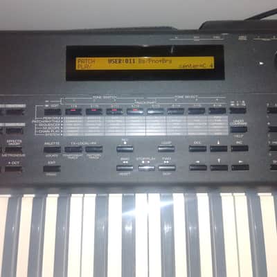 Roland XP-50 61-Key 64-Voice Music Workstation Keyboard 1995 - 1998 - Black image 2