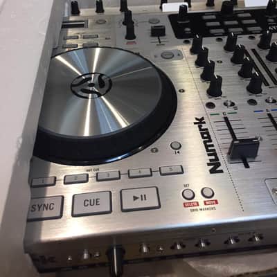 Numark 4 trak-4 deck x traktor(all out) image 5