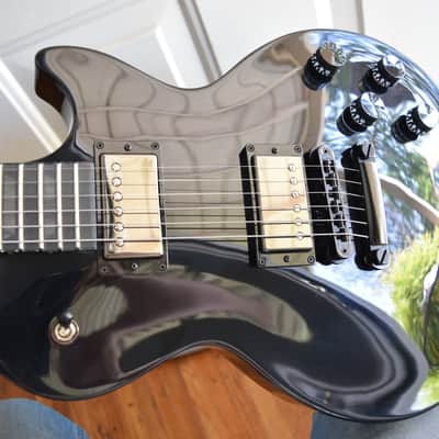 Gibson Les Paul Studio Dark 2022 limited edition, Factory soft case & paperwork image 10