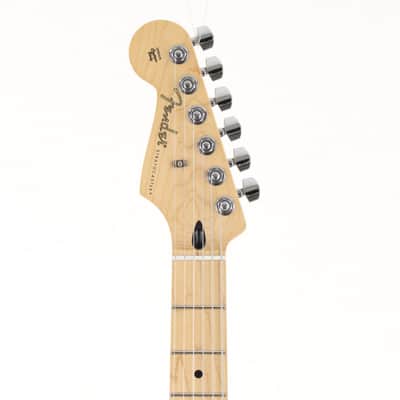 Fender Player Stratocaster Left-Handed Maple Fingerboard 3-Color Sunburst [MX22117710] (04/08) image 10