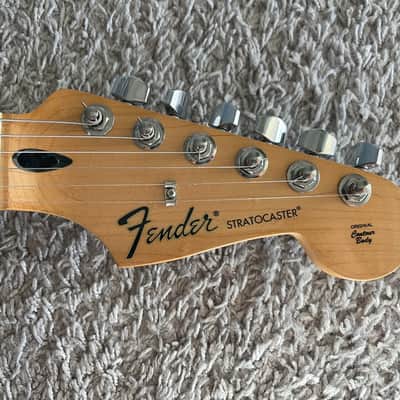Fender Player Stratocaster 2018 MIM Surf Pearl Green Maple FB Modified Guitar image 5