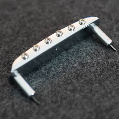 Fender American Professional Jaguar / Jazzmaster Bridge Assembly - 9.5” Radius 2017 - Present - Nickel image 2