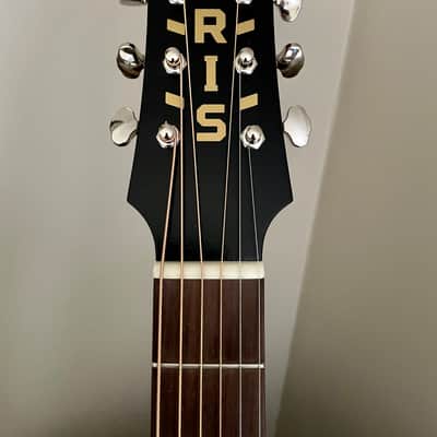 Iris DF Slope Shoulder Dreadnought Sunburst image 3