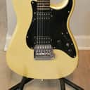 Fender Contemporary Series Stratocaster Deluxe HH 1985 - Frost White w/HSC