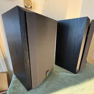 Bower & Wilkens B&W 200 Series- V201-2 Way Bookshelf Speakers 1989 - Back Ash image 2