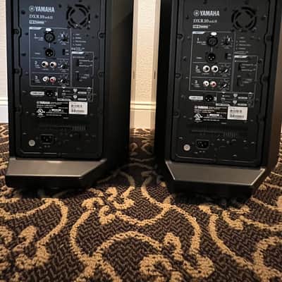 A pair Yamaha DXR10 mkII 2-Way 1100-Watt 10" Active Loudspeaker 2019 - Present - Black image 2