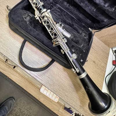 Buffet Crampon E11 Intermediate Bb Clarinet 1980s - Black image 12