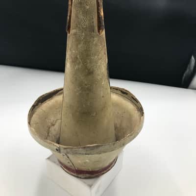 Vintage Humes & Berg Stonelined Trombone Mute Tenor Cup - White/Red image 4