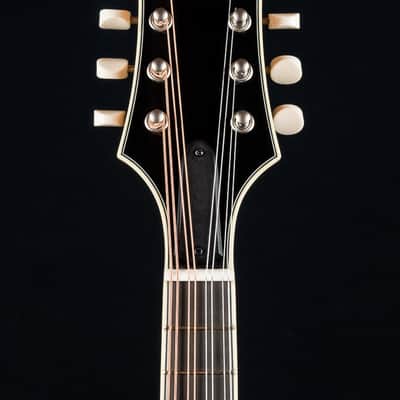 Bourgeois M5A Mandolin Full Aged Tone Adirondack Spruce and European Flamed Maple NEW image 10