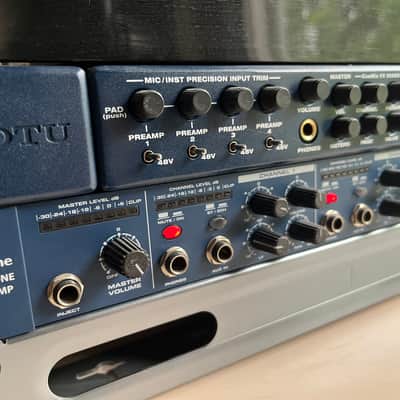 MOTU Traveler Mk3 Firewire + Headphone amp image 3