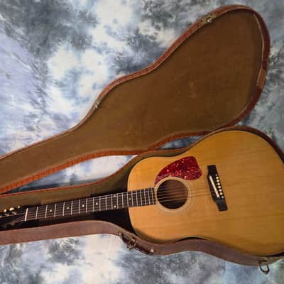 Vintage RARE 1955 to 1966 Gibson Branded Faux Alligator Exterior Brown Interior J45 J50 Soft Shell Guitar Case image 10