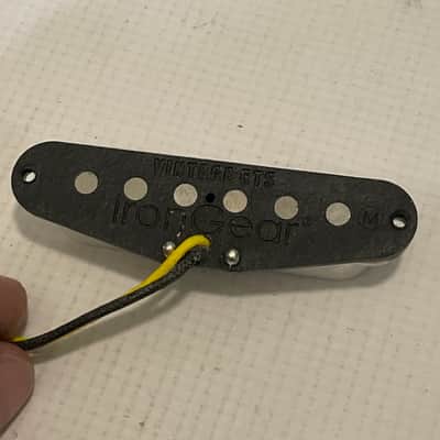 2000's Made in U.K. IronGear VTG 6TS Stratocaster White Single Coil Middle Guitar Pickup image 4