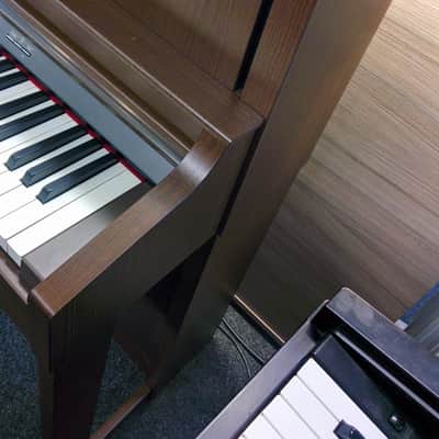 ROLAND LX7 Digital Piano, Brown Walnut - Includes warranty and delivery image 6