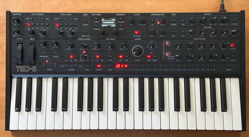 Oberheim TEO-5 44-Key 5-Voice Synthesizer 2024 - Present - Black image 1