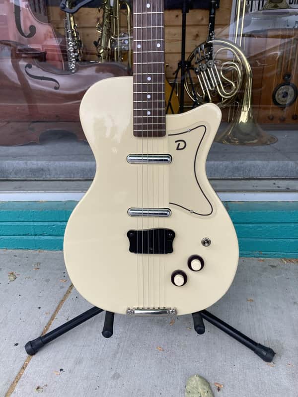Consignment 1998 Danelectro Reissue U2 Made in Korea - White w/ Sitar Mod & Levy's Gig bag (Speer, J) image 1