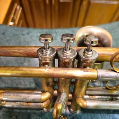 SVintage Soviet Bb Trumpet “Pompovaya Truba” No. 3461 — Moscow Musical Instrument Factory — 1970s — Brass & Silver Finish with Original Velvet Case image 15